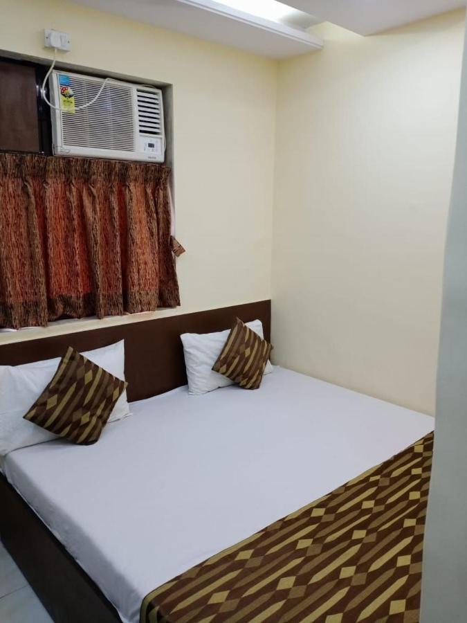 Lucky Service Apartments Mumbai Exterior photo